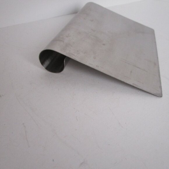 stainless steel bench scraper - Picture 2 of 4